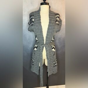 Mossimo Supply Co. Gray Knit Belted Cardigan Vest – Size Medium